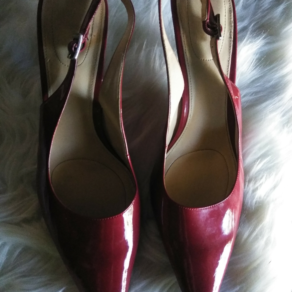 CALVIN KLEIN SLING BACK PUMS